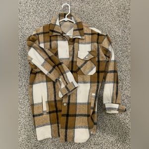 Flannel shacket size XL